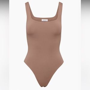 NWOT Aritzia Babaton Contour Tank Bodysuit